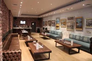 هتل تولیپ پرا