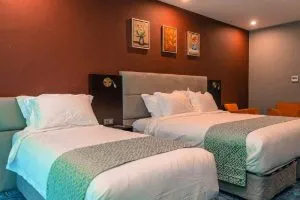 اتاق 3 تخته هتل آوینا قشم