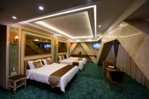 اتاق چهار تخته رز درویشی