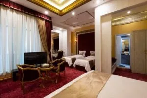 اتاق هانی مون هتل رز درویشی