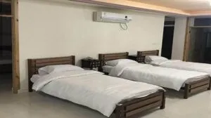 اتاق 3تخته توئین هتل امیر