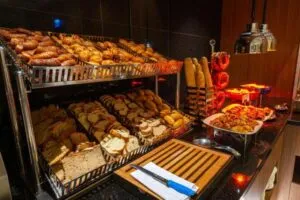 رستوران هتل کراتون