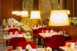 رستوران هتل کراتون