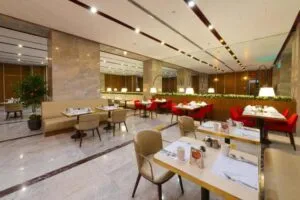 رستوران هتل کراتون