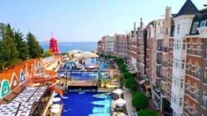 هتل اورنج کانتی ریزورت کمر