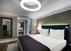 اتاق دبل هتل رادیسون بلو شیشلی