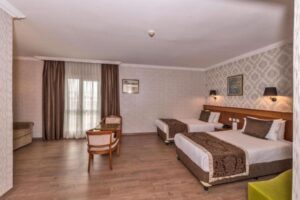 اتاق 4 تخته هتل لیون استانبول