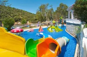 استخر کودک هتل توسان بیچ ریزورت کوش آداسی