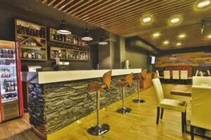 بار هتل دولابوری