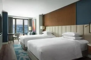 اتاق دبل توئین هتل ماریوت ازمیر