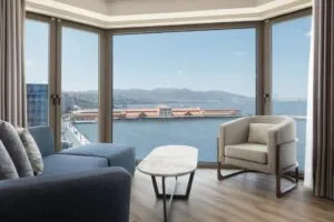 سوئیت هتل ماریوت ازمیر