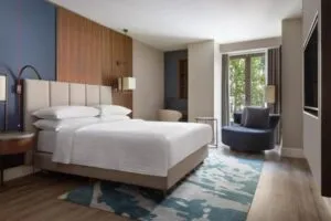 اتاق دبل هتل ماریوت ازمیر