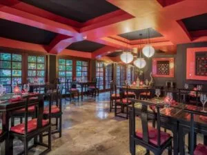 رستوران هتل رکسوس سان گیت