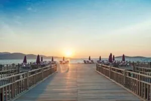 هتل بی پریمیوم بدروم