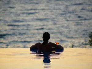 هتل بدروم هالیدی ریزورت اند اسپا