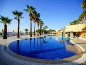 هتل بدروم هالیدی ریزورت اند اسپا