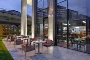 کافه رستوران هتل ملاس استانبول