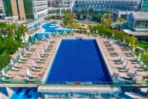 استخر هتل شروود اکسکلوسیو لارا آنتالیا