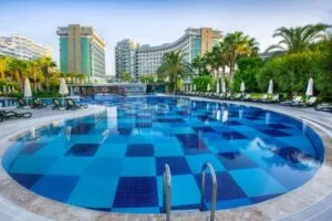 استخر هتل شروود اکسکلوسیو لارا آنتالیا