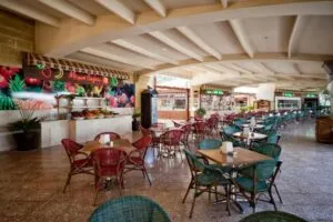 کافه رستوران هتل سوئنو بیچ ساید آنتالیا