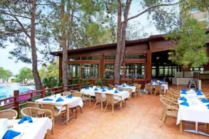 کافه رستوران هتل سوئنو بیچ ساید آنتالیا