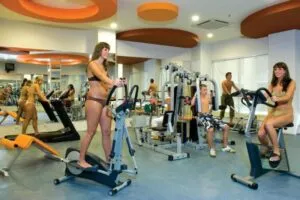 باشگاه هتل هدف بیچ ریزورت اند اسپا