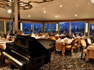 رستوران هتل زوریخ استانبول