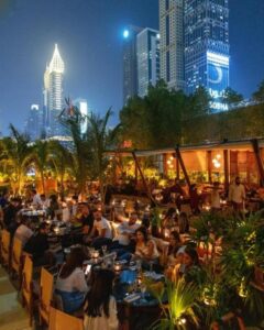 کافه رستوران هتل جمیرا امارات تاورز دبی
