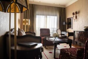 سوئیت هتل جمیرا امارات تاورز دبی