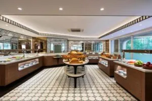 رستوران هتل اکسیدنتال تکسیم استانبول