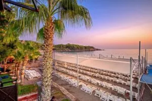 هتل سی لایف بوکت ریزورت اند بیچ