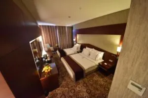 اتاق تریپل هتل تکسیم گونین استانبول