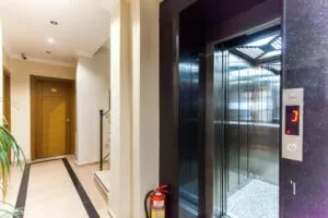 هتل پرا لایف