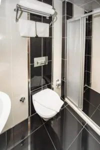 سرویس بهداشتی هتل پرا لایف