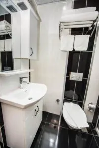 سرویس بهداشتی هتل پرا لایف