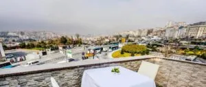 کافه رستوران هتل پرا لایف