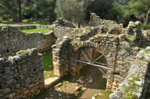 بقای شهر سوخته الیمپوس