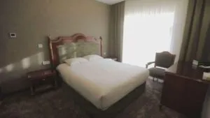 اتاق دبل هتل 5ستاره قصر الضیافه مشهد