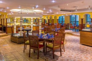 کافه رستوران هتل کورال دبی دیره