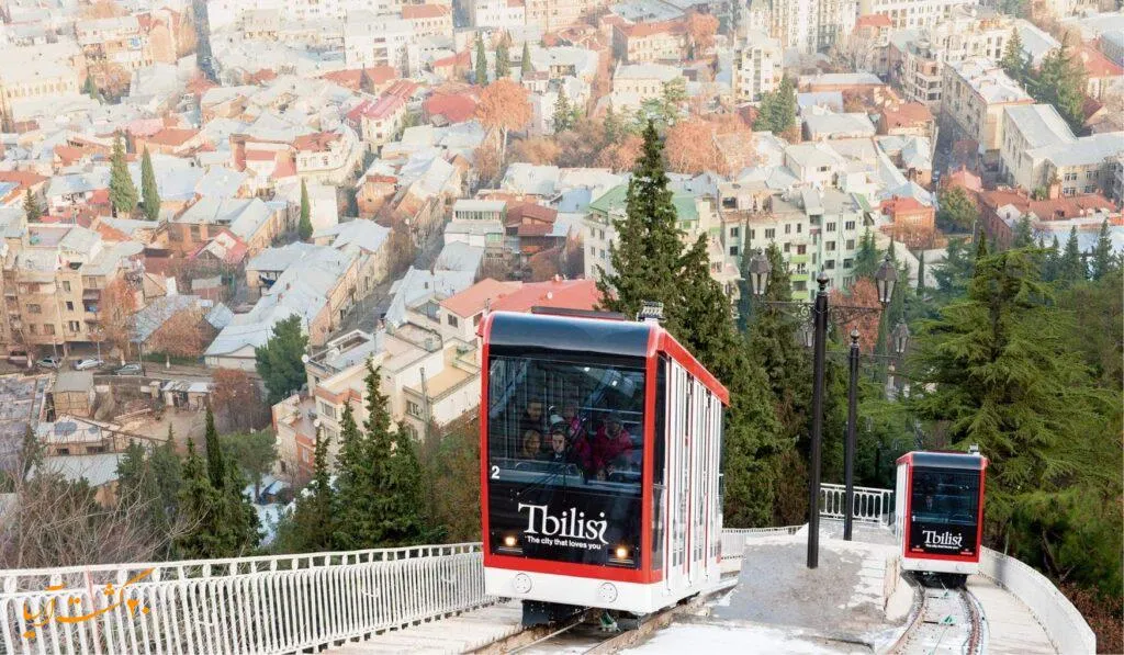قطار کابلی Funicular