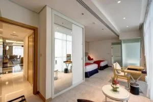 سوئیت دبل هتل رویال کنتیننتال دبی