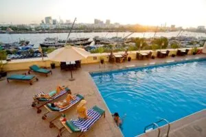 هتل کارلتون تاور