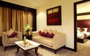 هتل کارلتون تاور