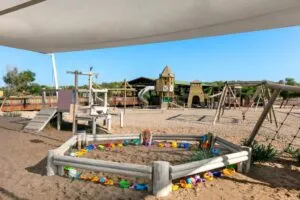 هتل تایتانیک دلوکس گلف بلک