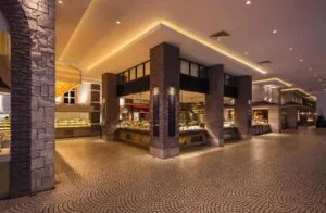 هتل تایتانیک دلوکس گلف بلک