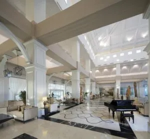 هتل تایتانیک دلوکس گلف بلک