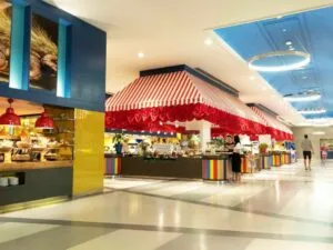 مرکز خرید لند اف لجندز