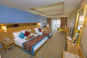 اتاق هتل رویال هالیدی