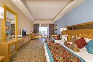 اتاق هتل رویال هالیدی