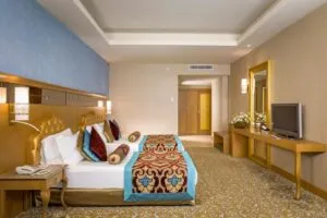 اتاق هتل رویال هالیدی